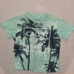 Calvin Klein Short Sleeve Tee Shirt - SOLD